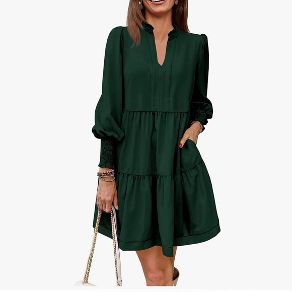Imily Bela Dresses & Skirts - Imply Bela Long Sleeve Green Dress L